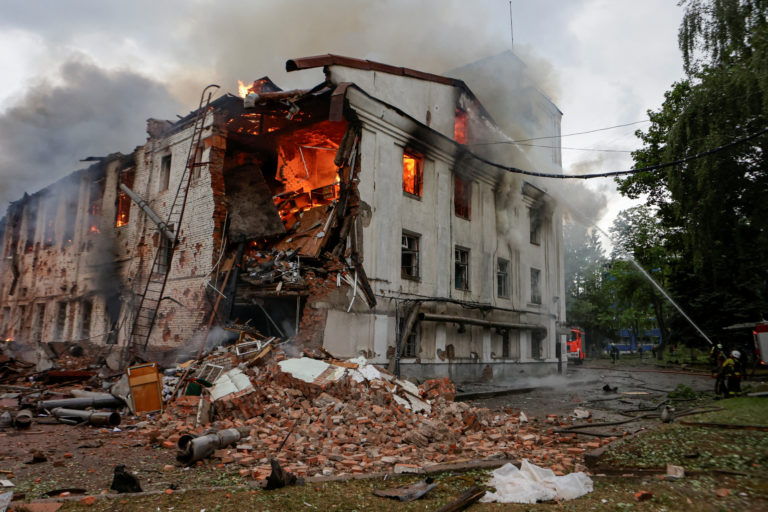 Ukraine strikes reach deep into Russia as both sides intensify cross-border attacks amid stalled talks