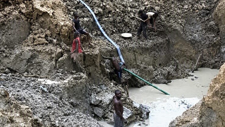 Disaster strikes Western CAR gold mine leaving dozens trapped, feared dead