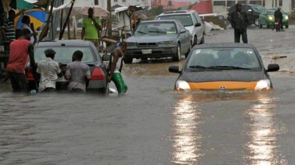 NiMet warns of flash floods in 13 states from August 11 to 20
