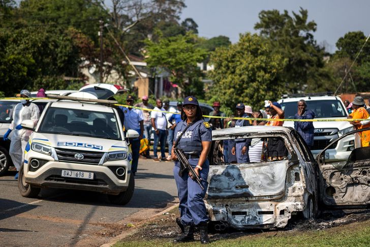 South Africa shootings in Wedela and Lwandle leave at least 27 dead